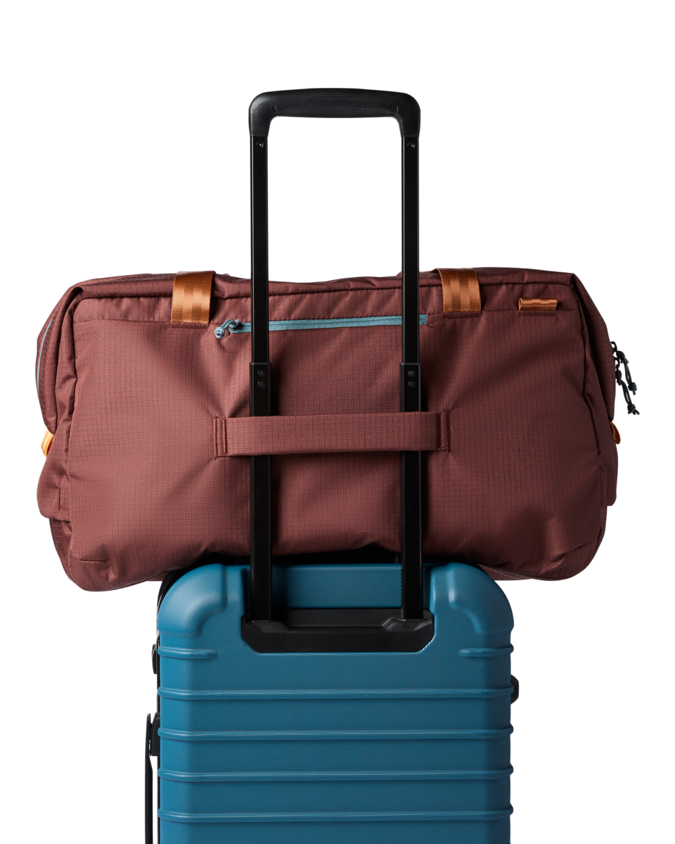 Viaje 45L Travel Duffel - Sepia - US 2253