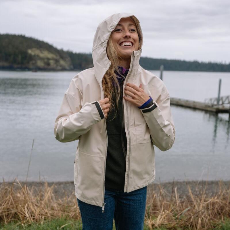 Cielo Rain Jacket - Women's - Cotopaxi Black - US 8197