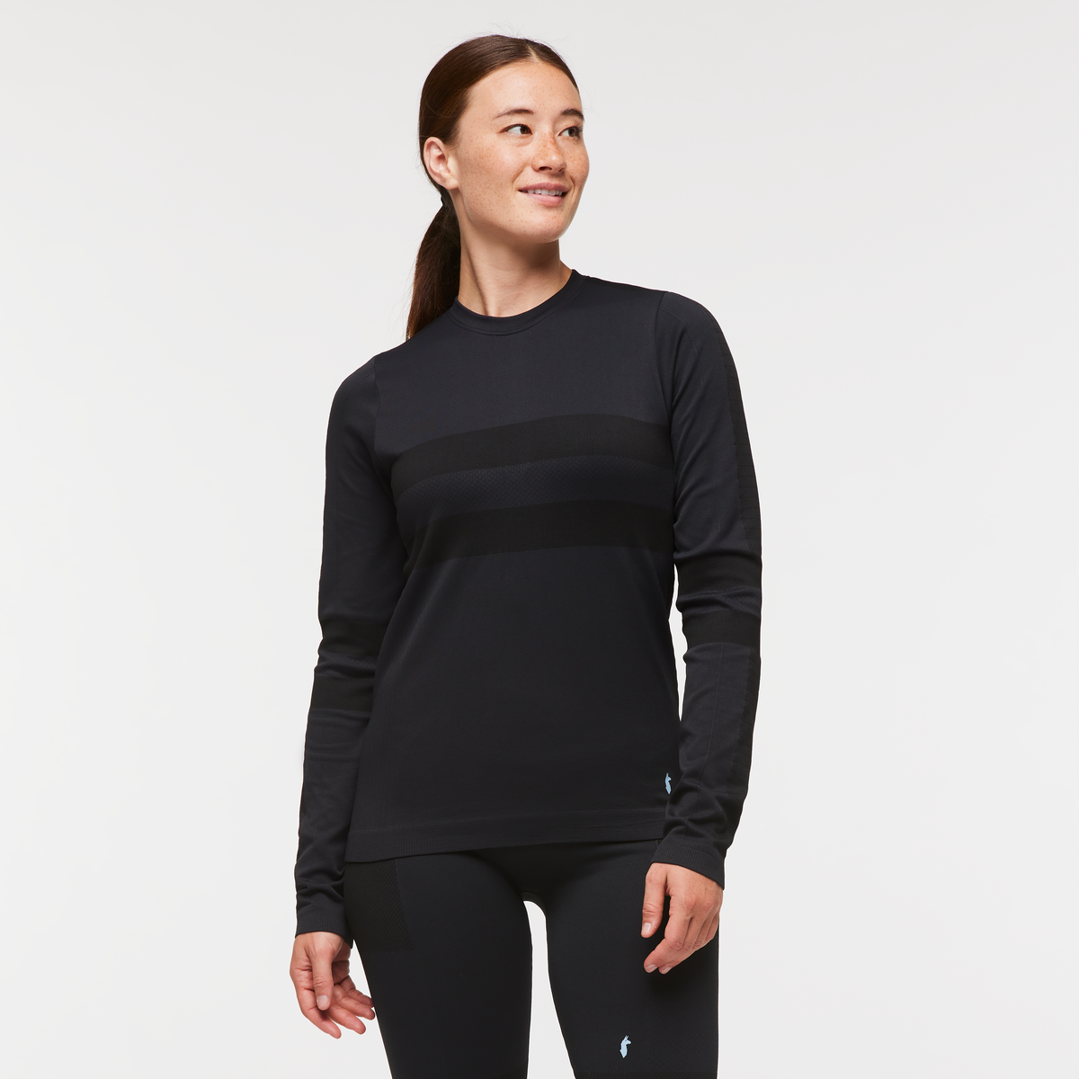 Debajo Seamless Baselayer Crew - Women's - Cotopaxi Black - US 5519