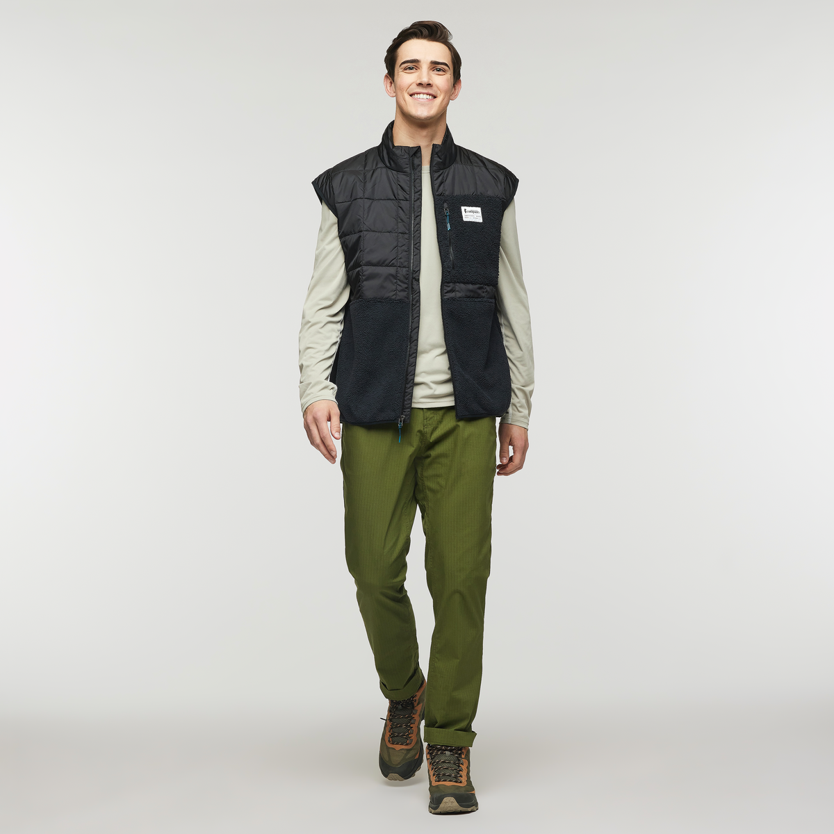 Trico Hybrid Vest - Men's - Cotopaxi Black - US 4244