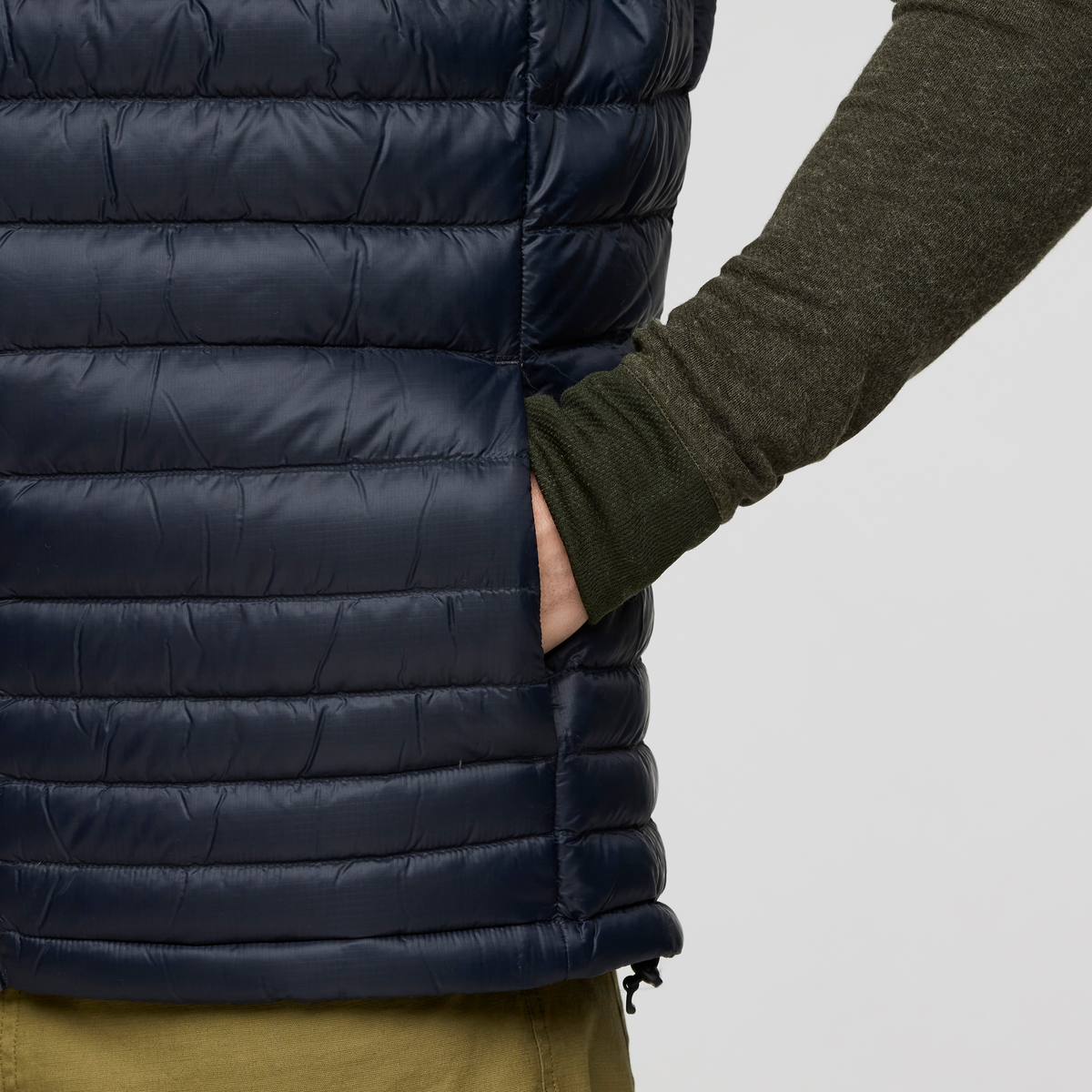 Fuego Down Vest - Men's - Carbon Stripes - US 9786