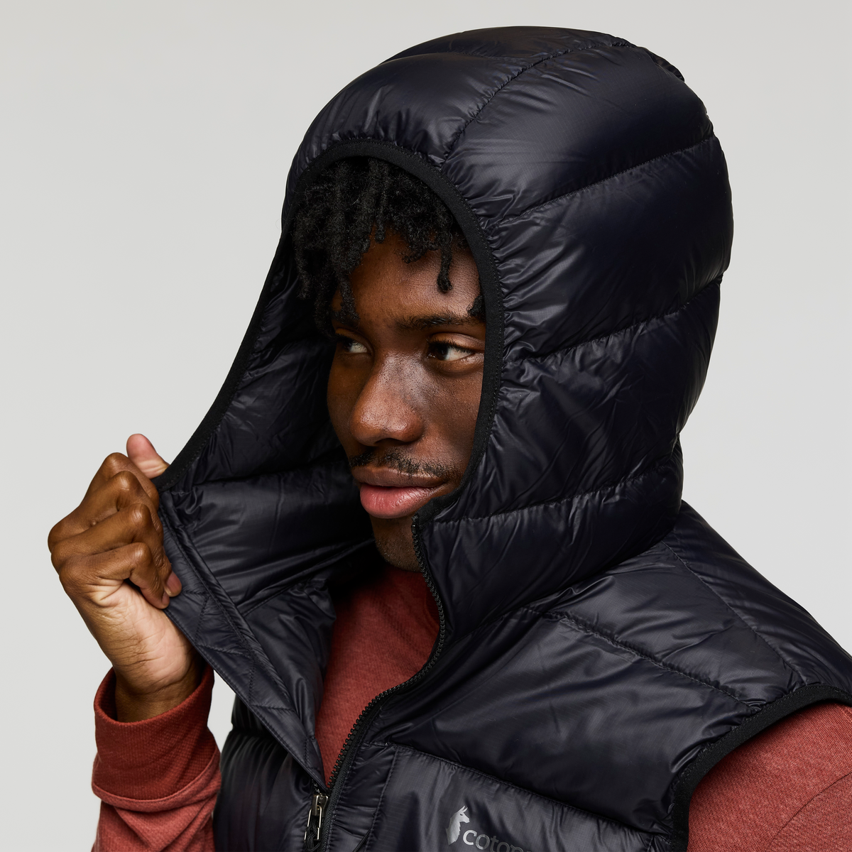 Fuego Max Down Vest - Men's - Cotopaxi Black - US 4302