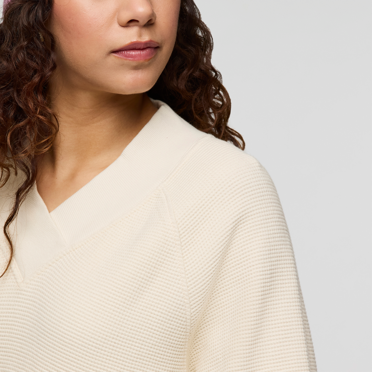 Atajo Long-Sleeve Waffle V-Neck - Women's - Cream - US 4950