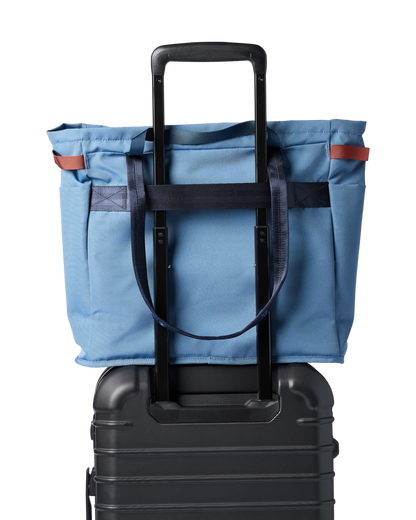 Mente 22L Tote - Fjord - US 4009