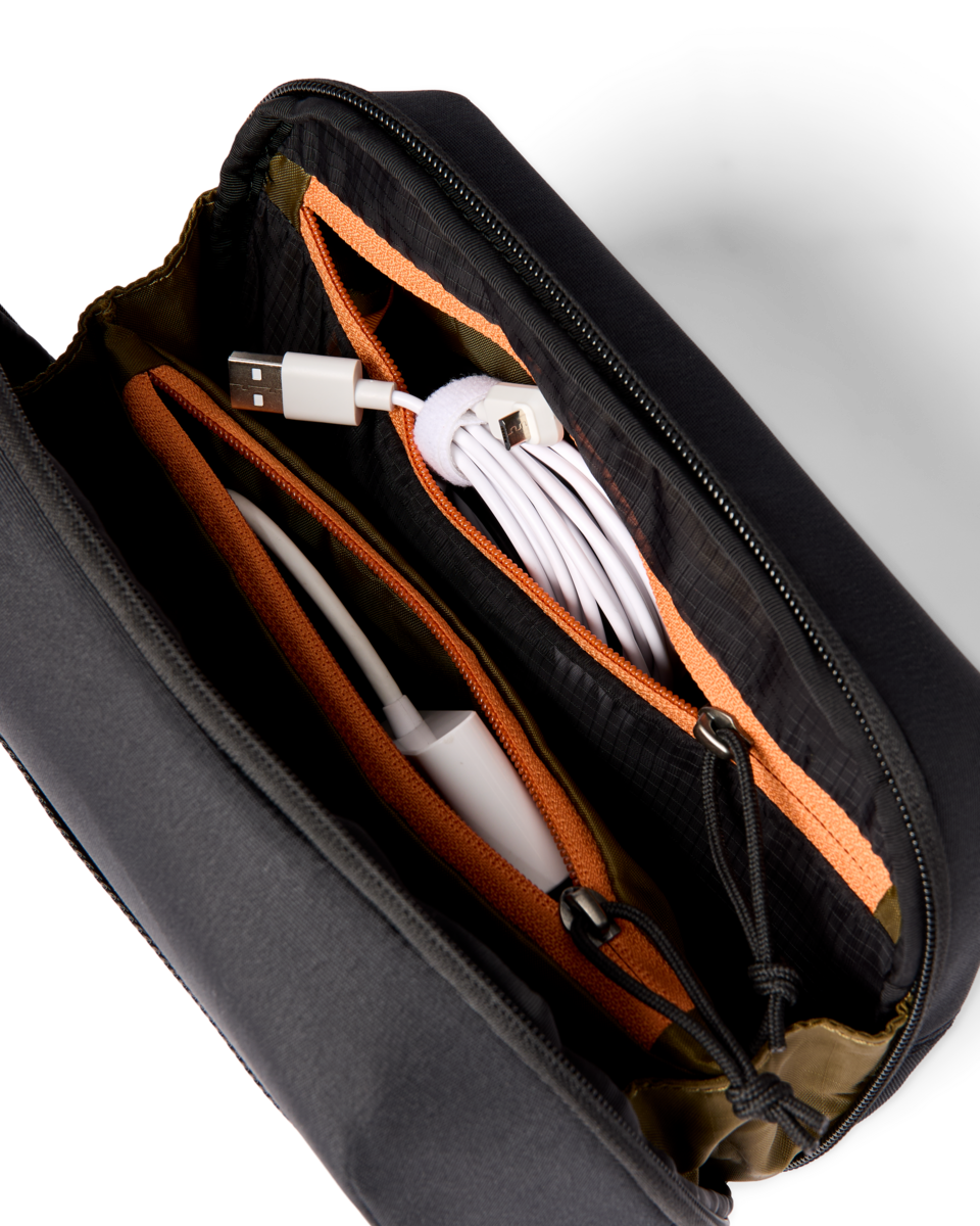 Viaje Tech Organizer - Cada Día - Cotopaxi Black - US 2274