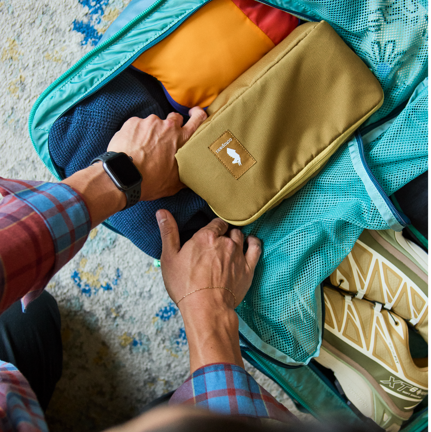 Viaje Toiletry Kit - Cada Día - Cotopaxi Black - US 8655