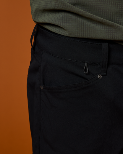 Coraje Tech Short - Men's - Black - US 2992