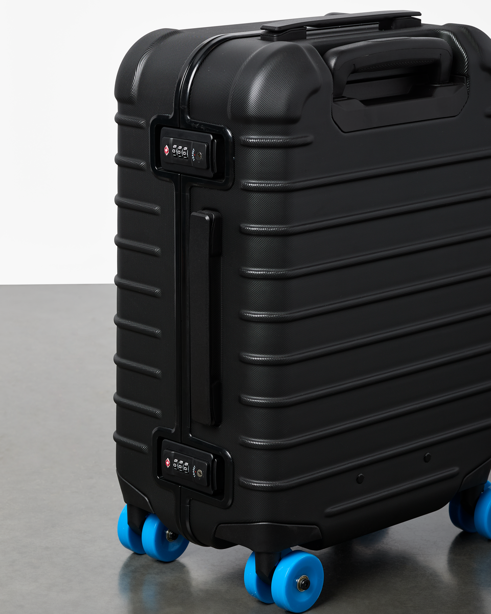 Coraza Suitcase - Carry On - Cotopaxi Black - US 4189