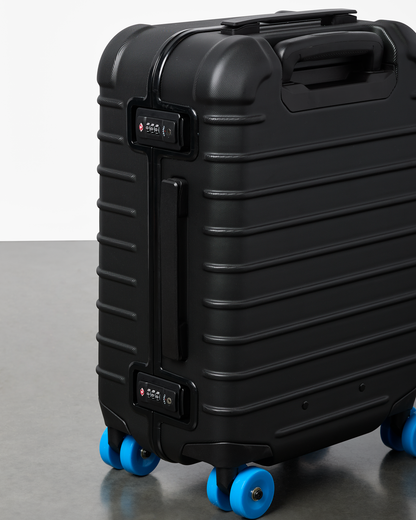 Coraza Suitcase - Carry On - Cotopaxi Black - US 4189