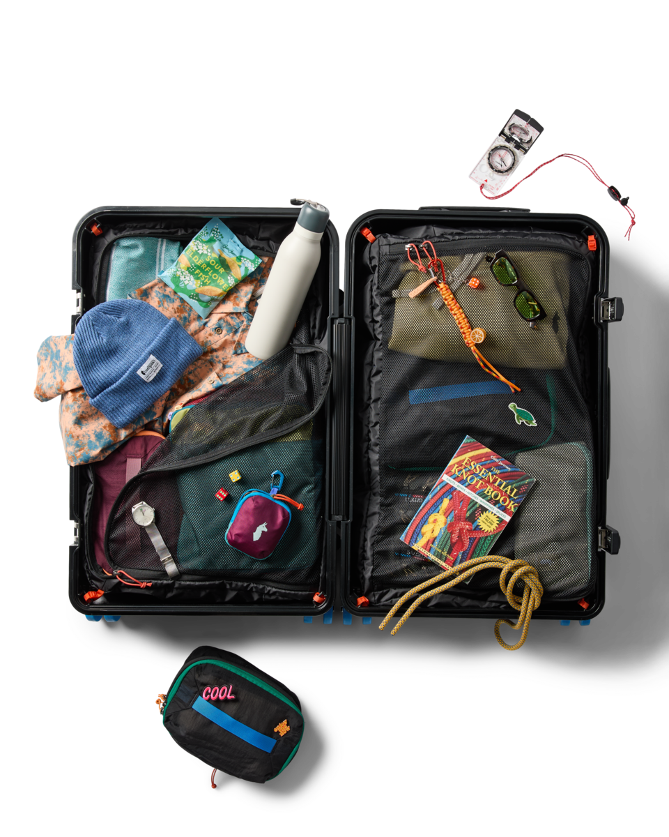 Coraza Suitcase - Medium Checked - Cotopaxi Black - US 9541