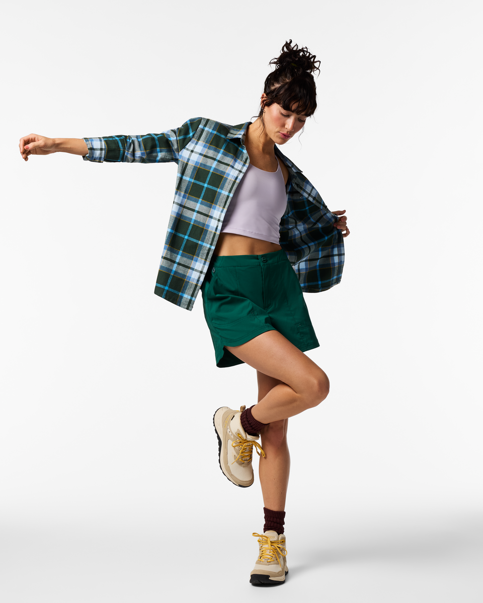 Coraje 4" Tech Short - Women's - Kale - US 5523